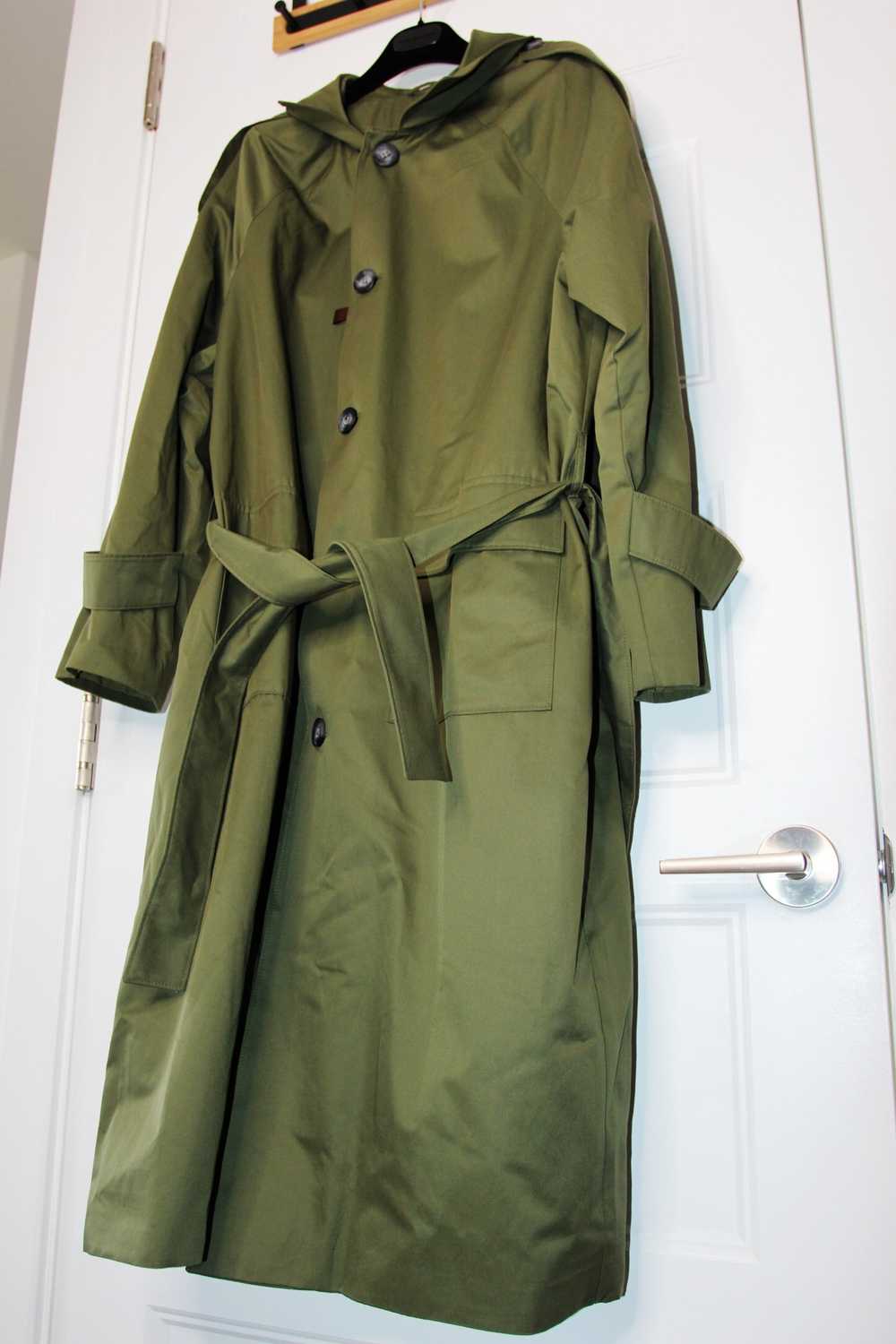 BNWT SS23 BY THE OAK BELTED LONG TRENCH COAT XL - image 6