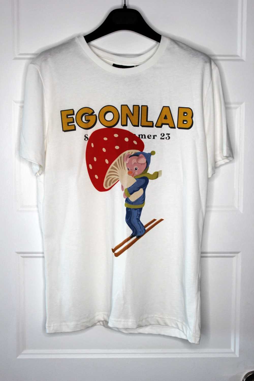 BNWT SS23 EGONLAB "WONDERLAND" PIGGY TSHIRT XS - image 2