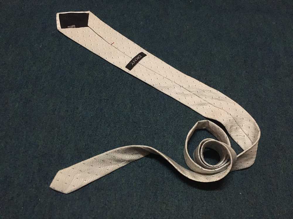 Neck tie x DKNY