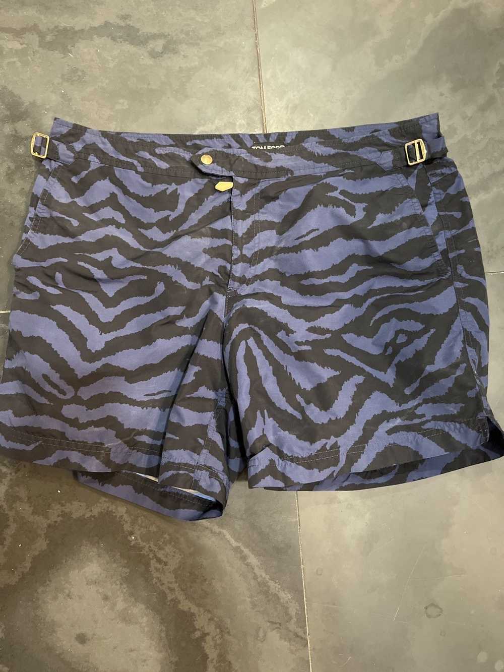 Tom Ford Tom Ford Camouflage-pattern swim shorts - image 1