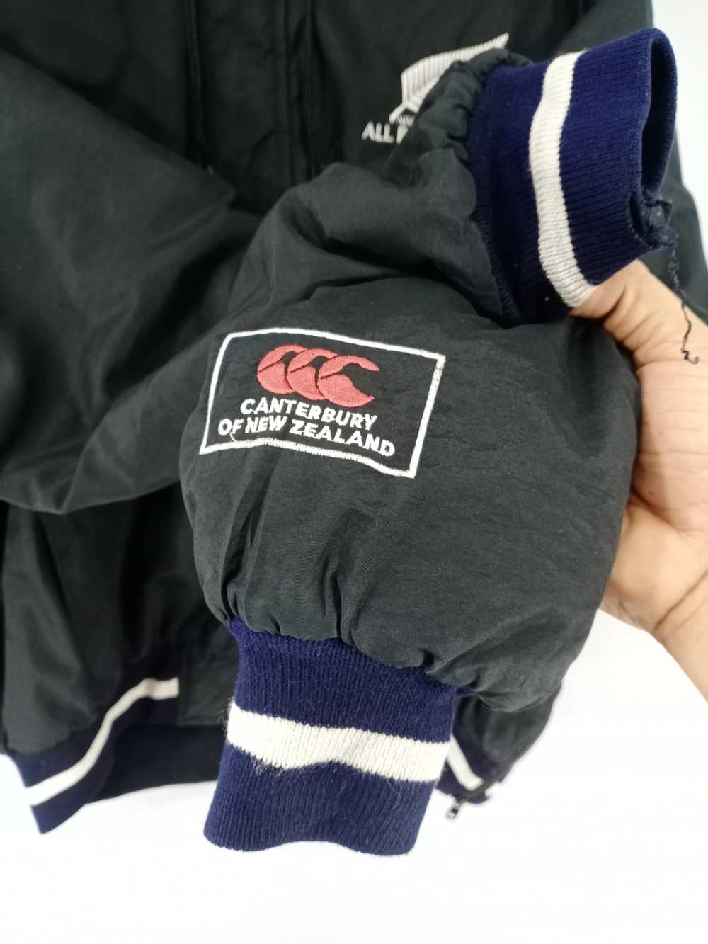 💥RARE💥Vintage 90s Canterbury Rugby Bomber Hoode… - image 9