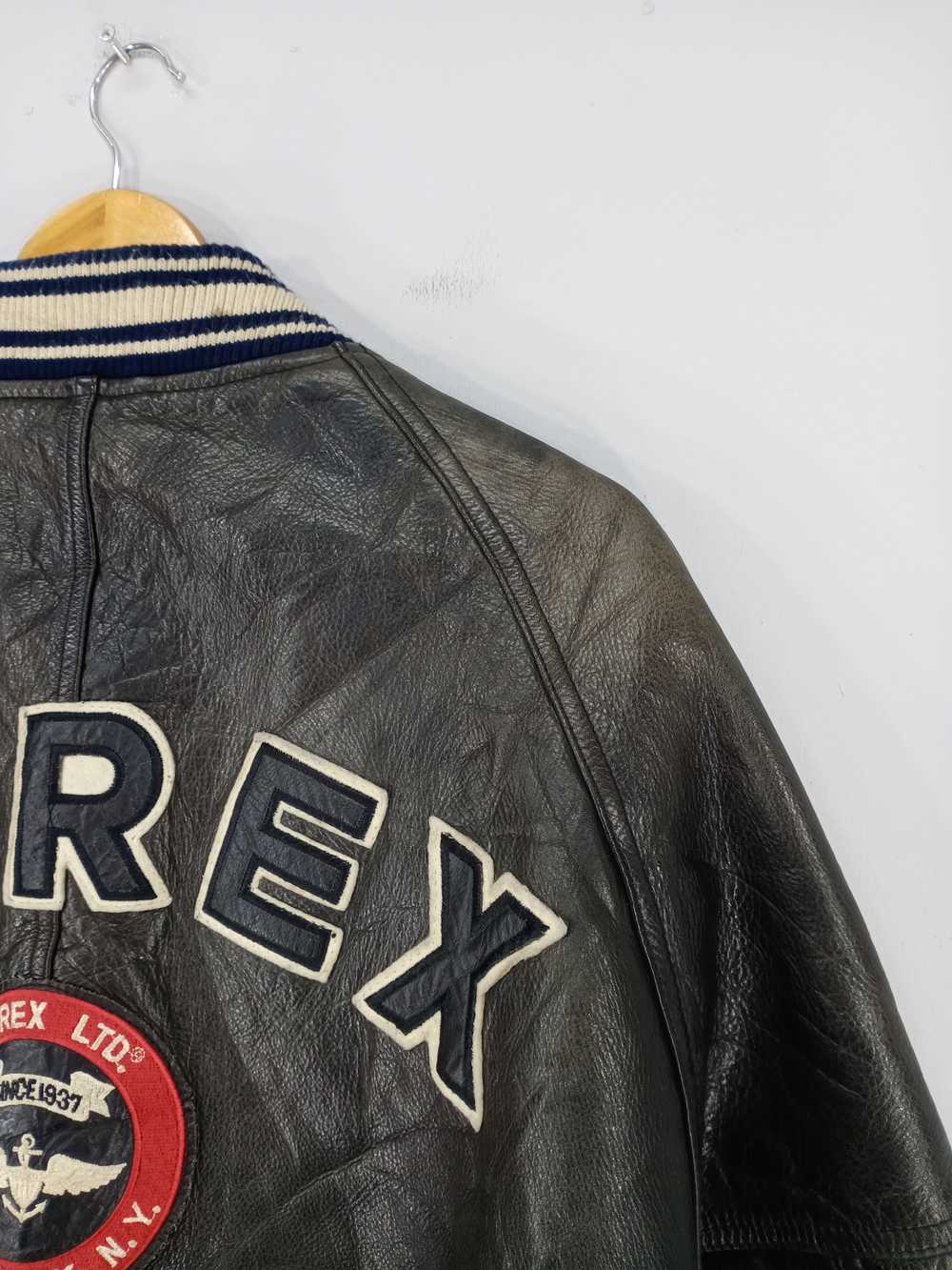 💥RARE💥Vintage Avirex Usa Spell Out Varsity Leat… - image 5