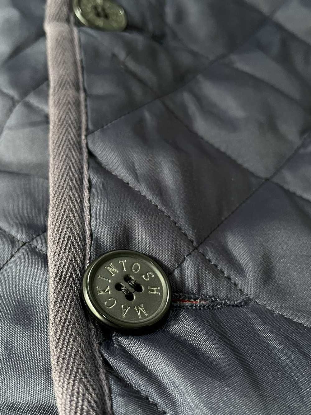 Mackintosh Quilted Navy Made in Scotland Jacket - image 6