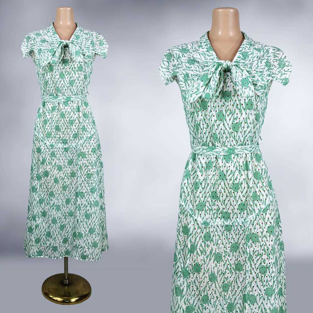 20s 30s Vintage Novelty Print Eyelet Lace Dress w… - image 3