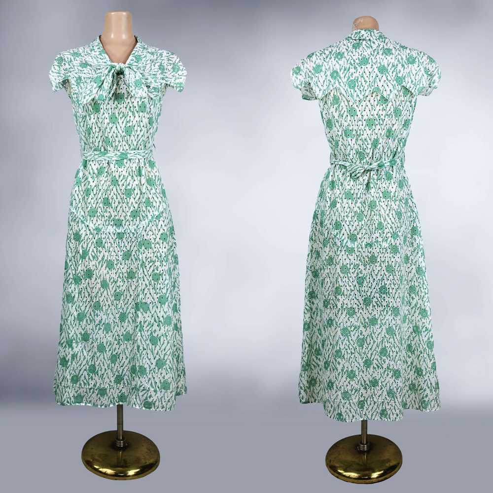 20s 30s Vintage Novelty Print Eyelet Lace Dress w… - image 4