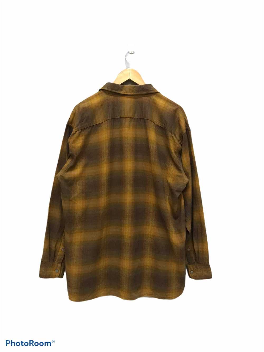 UUU x Uniqlo Plaid flannel Kurt Cobain - image 9