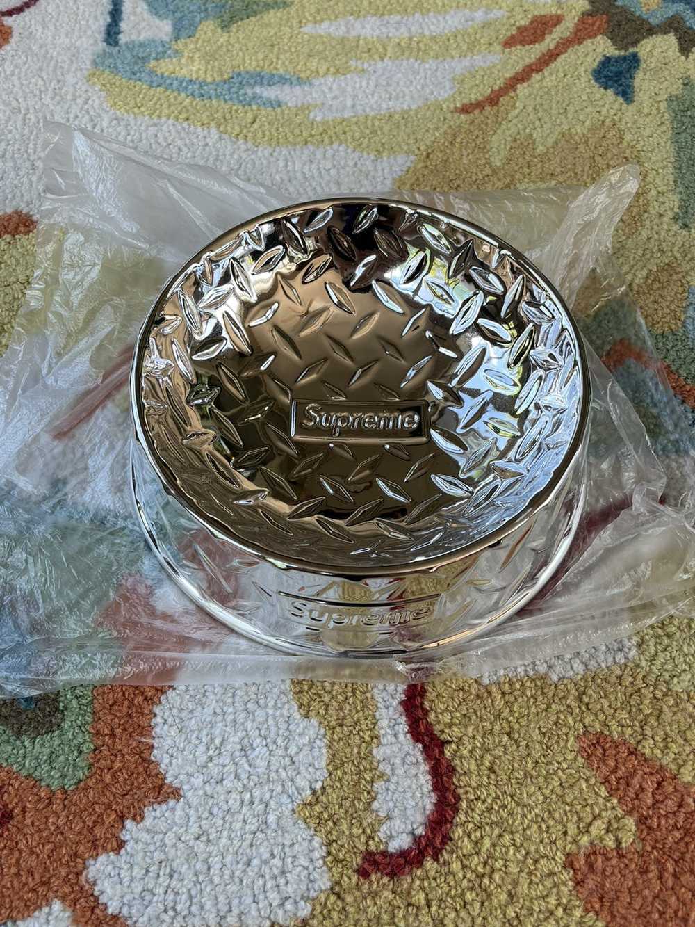 Supreme Diamond Plate Dog Bowl SS23 Silver - image 2