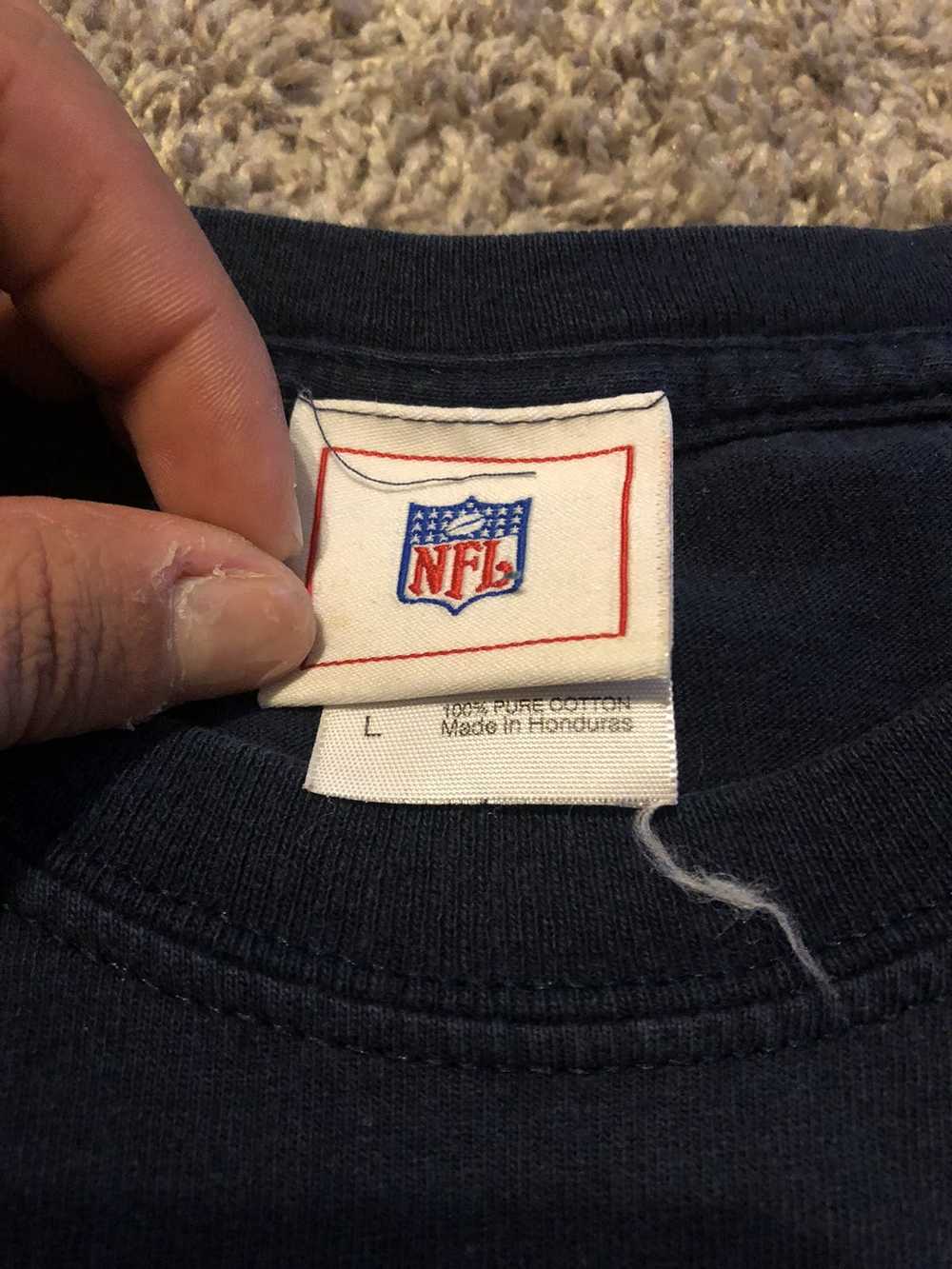 Vintage NFL Denver Broncos Tee Size Large - image 4