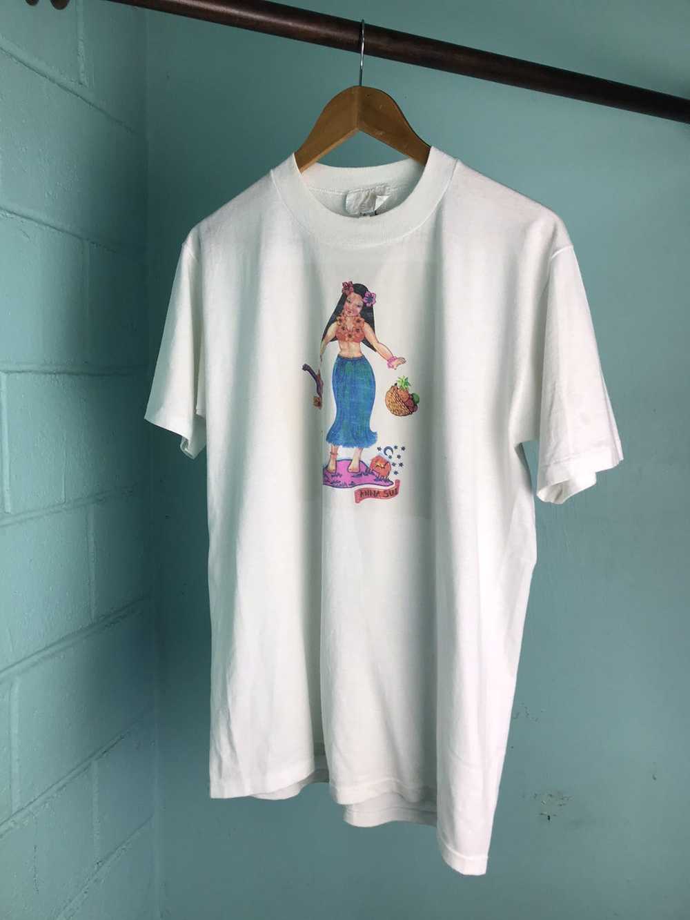 Vintage - 90s Anna Sui Hawaii Girl Tee - image 4