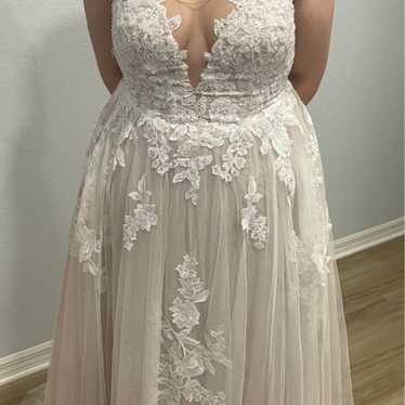 Wedding Dress size 18 - image 1