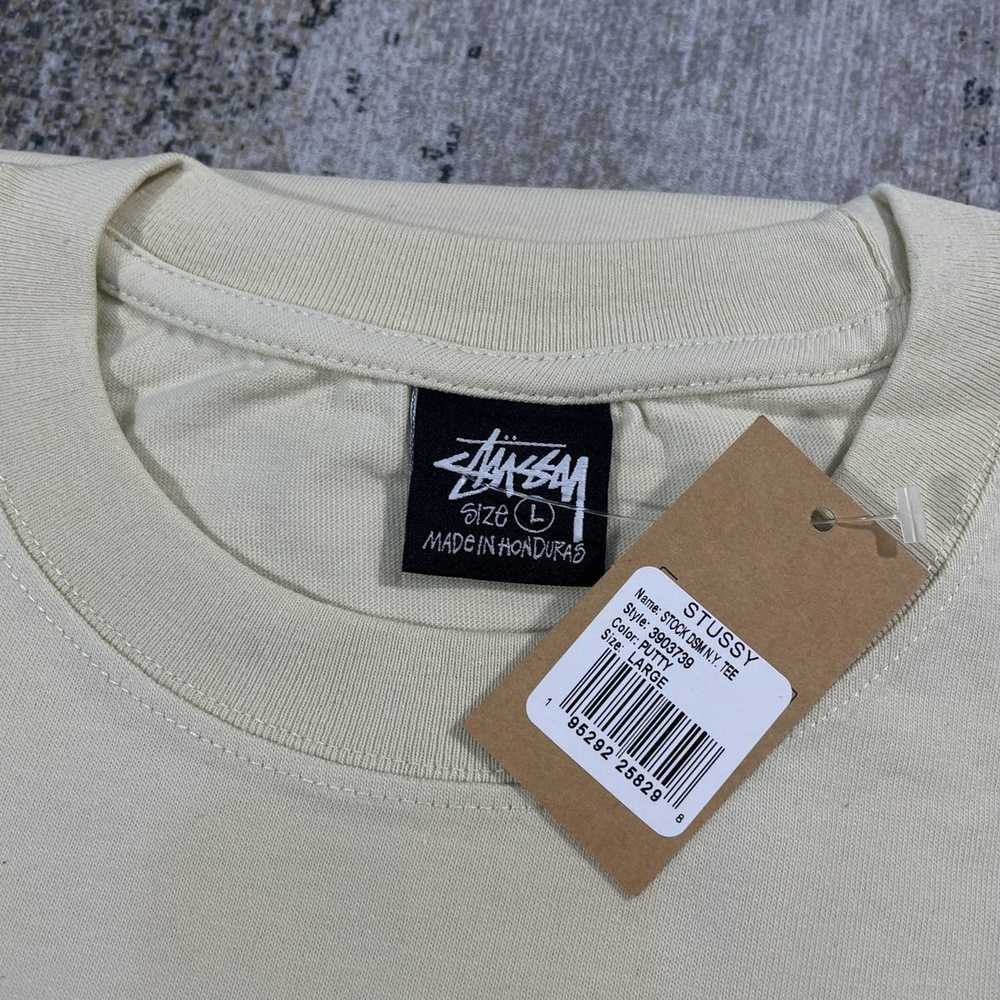 Stüssy STUSSY DSM NY TEE PUTTY - LARGE - image 4