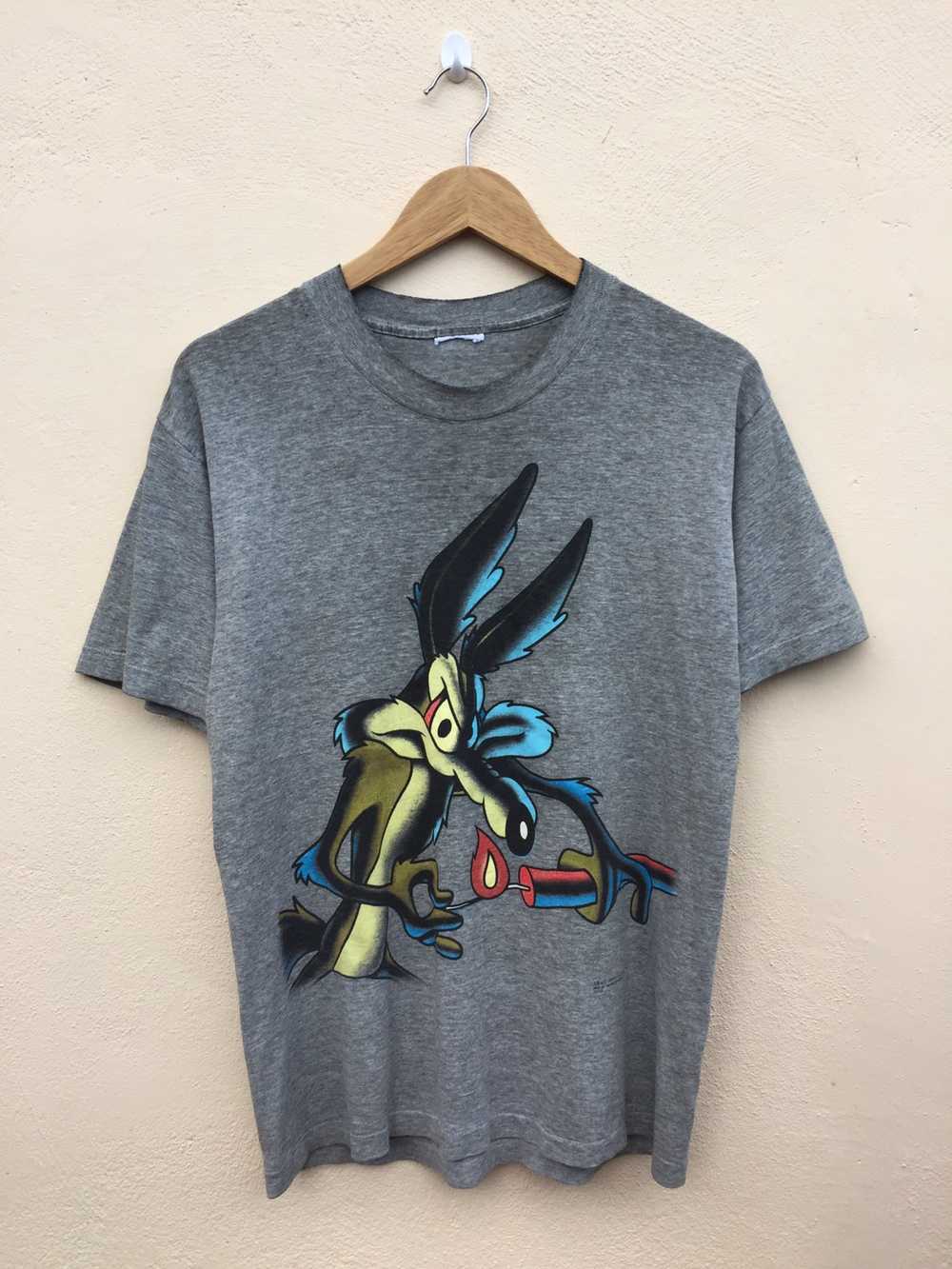 Vintage - Vintage 1994 Distress Looney Tunes Coyo… - image 1