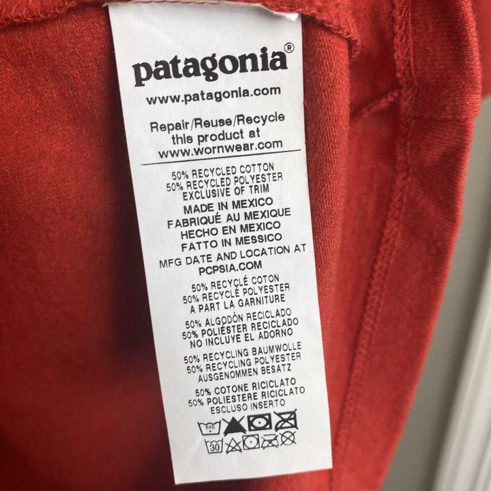 Patagonia Mens Graphic T-Shirt Red Spellout Logo … - image 7