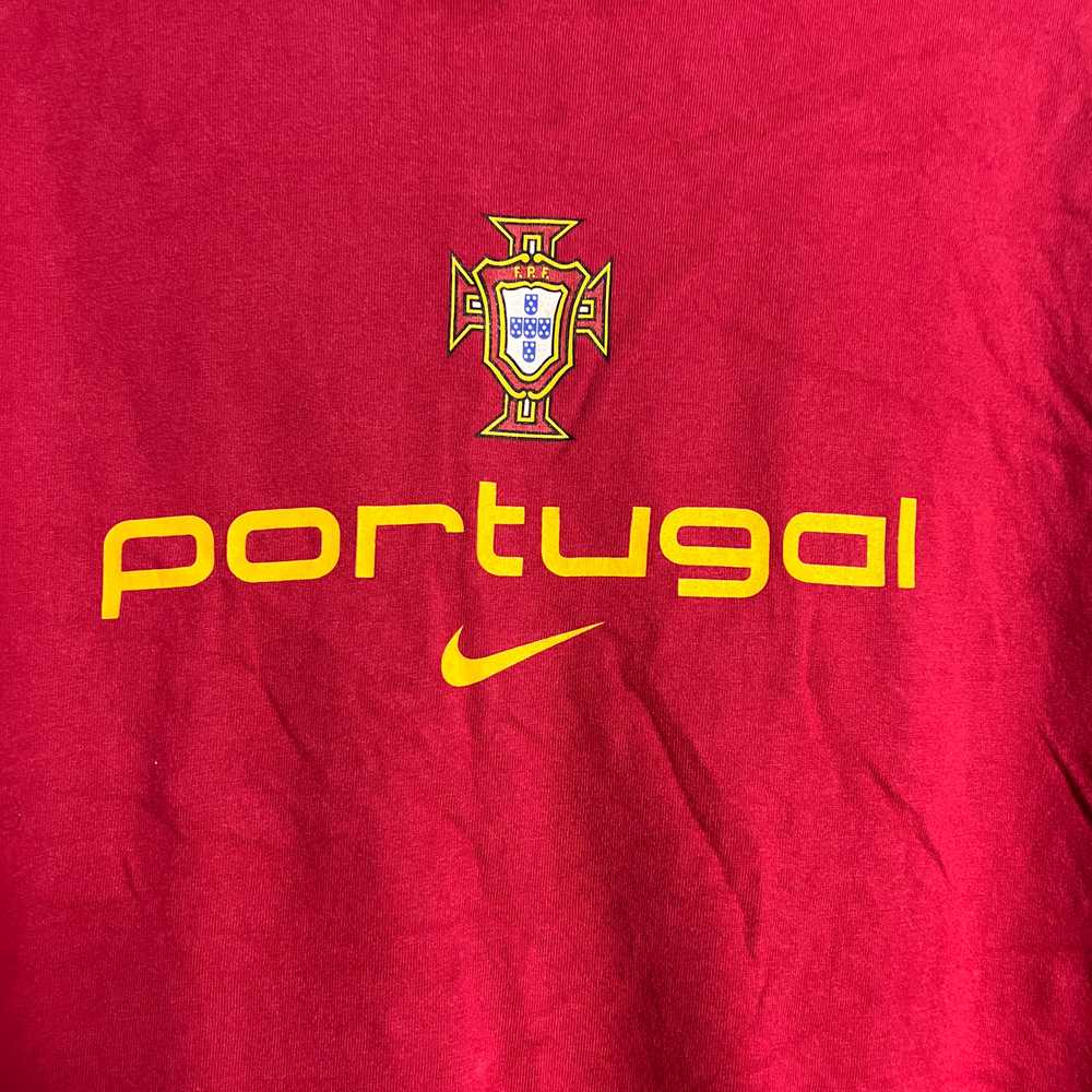 🔥RARE🔥Vintage Nike Portugal Football Team Shirt - image 2