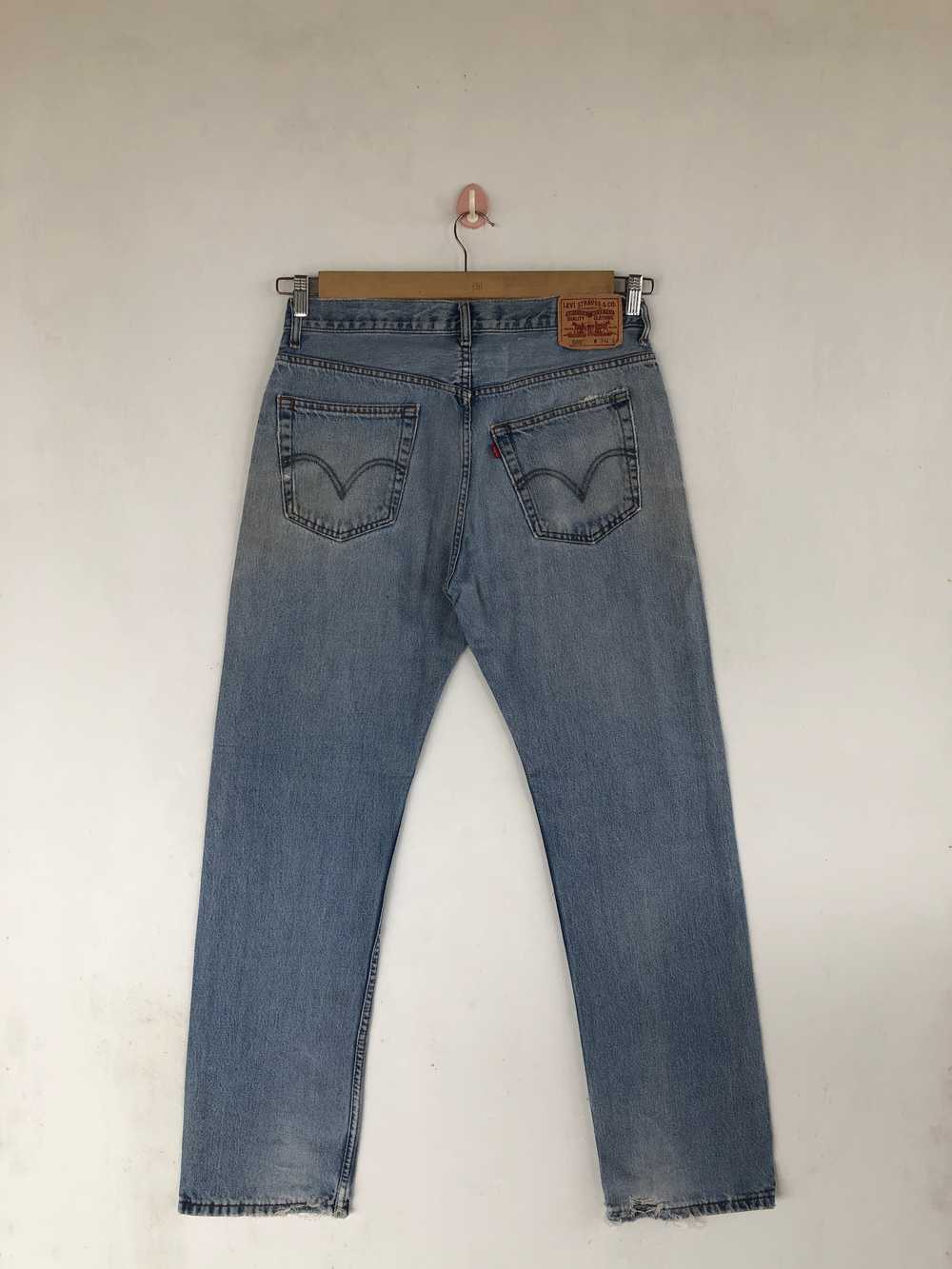 Vintage - Vintage Levis Jeans Faded Distressed Le… - image 2