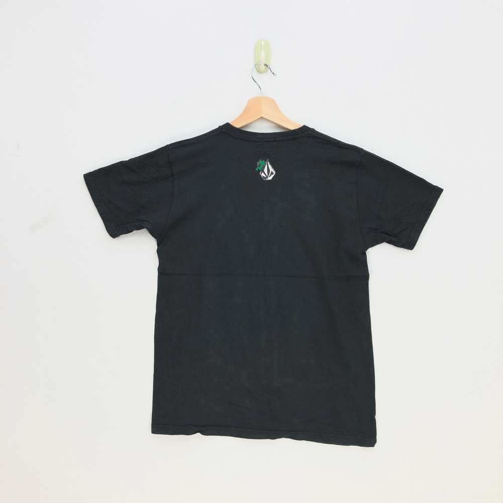 Vintage - Vintage Volcom T Shirt Embrace Change S… - image 2