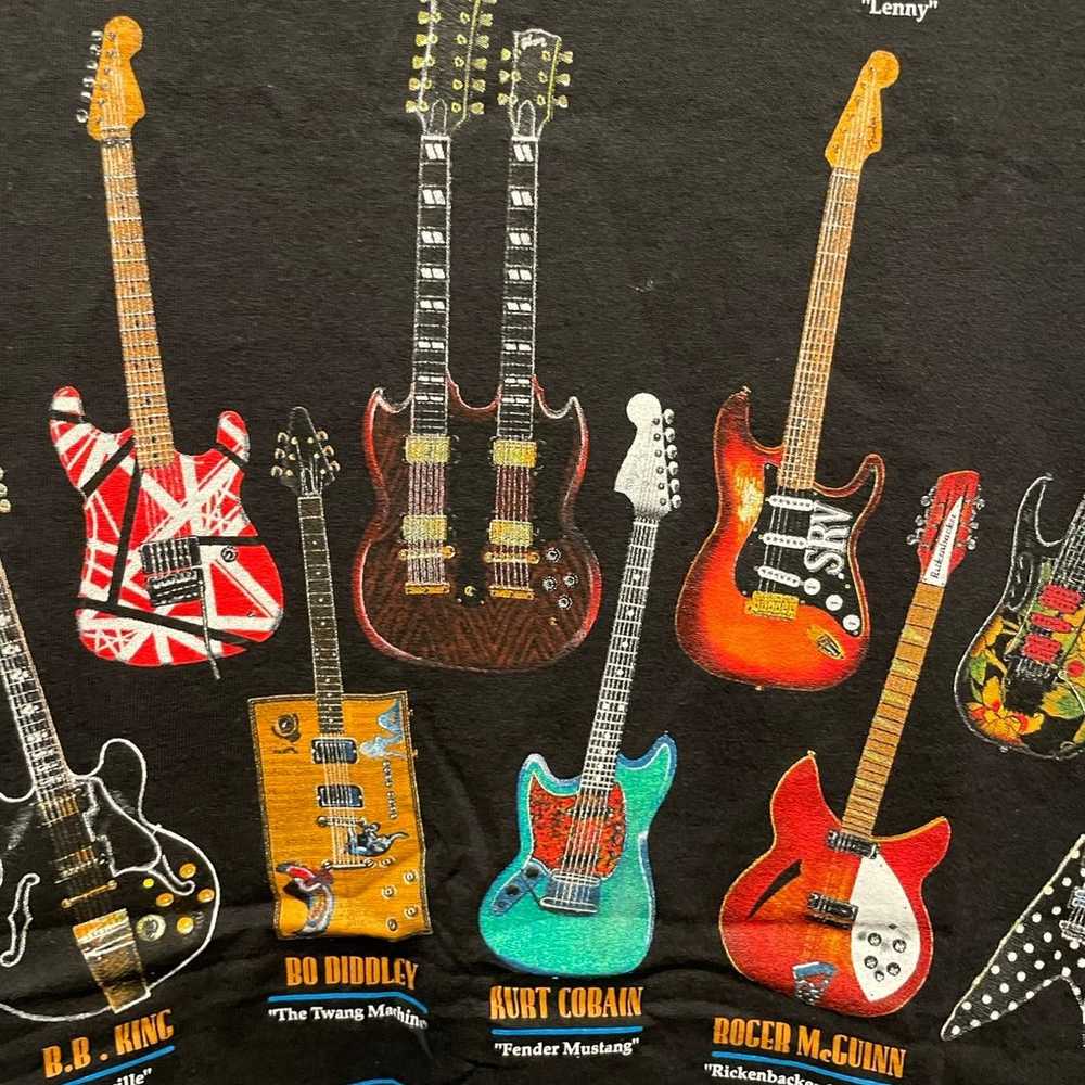 Vintage 1999 Famous Guitars tshirt - image 7