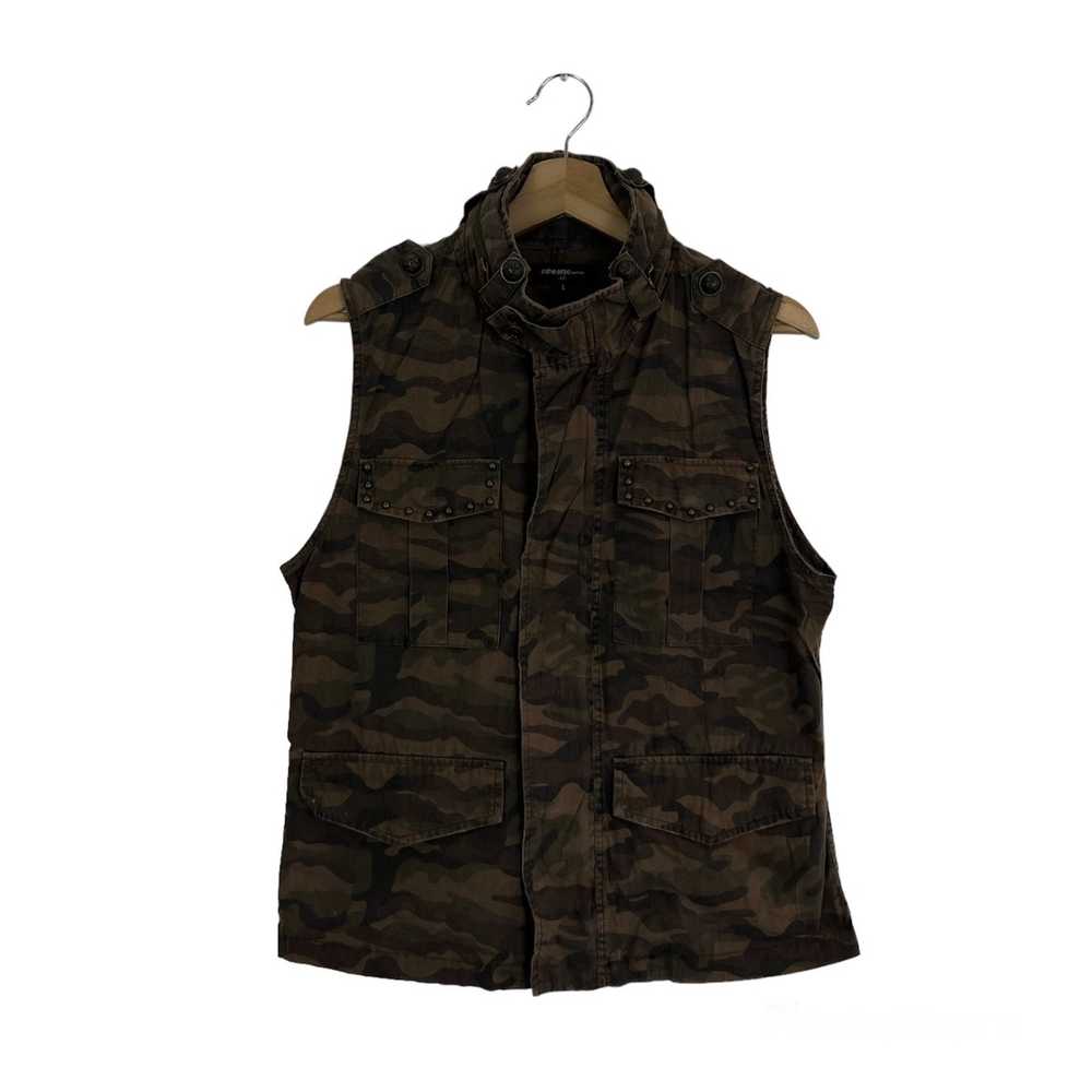 Military - VINTAGE IN THE ATTIC JAPAN VEST CAMO D… - image 1