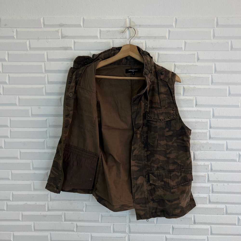 Military - VINTAGE IN THE ATTIC JAPAN VEST CAMO D… - image 7