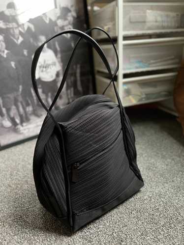 PLEATS PLEASE ISSEY MIYAKE CARAPACE バッグ Issey miyake handbag pleats - Gem
