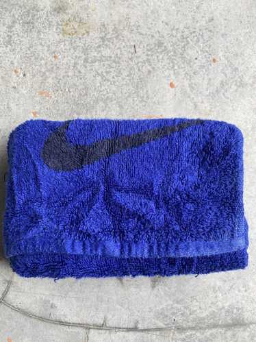 NIKE TOWEL VERY RARE