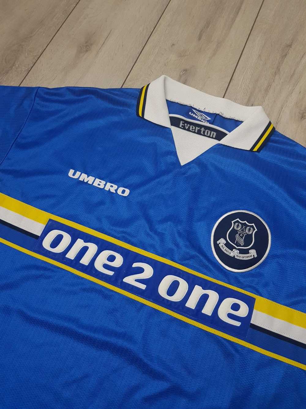 Soccer Jersey × Very Rare × Vintage EVERTON 1997 … - image 6