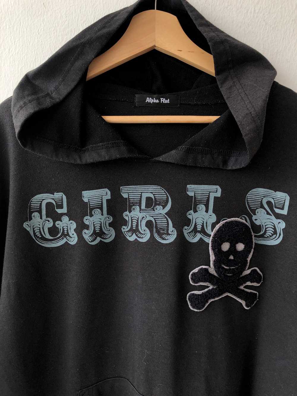 Skulls - Alpha Flat “Girls” Skulls Oversized Pull… - image 3