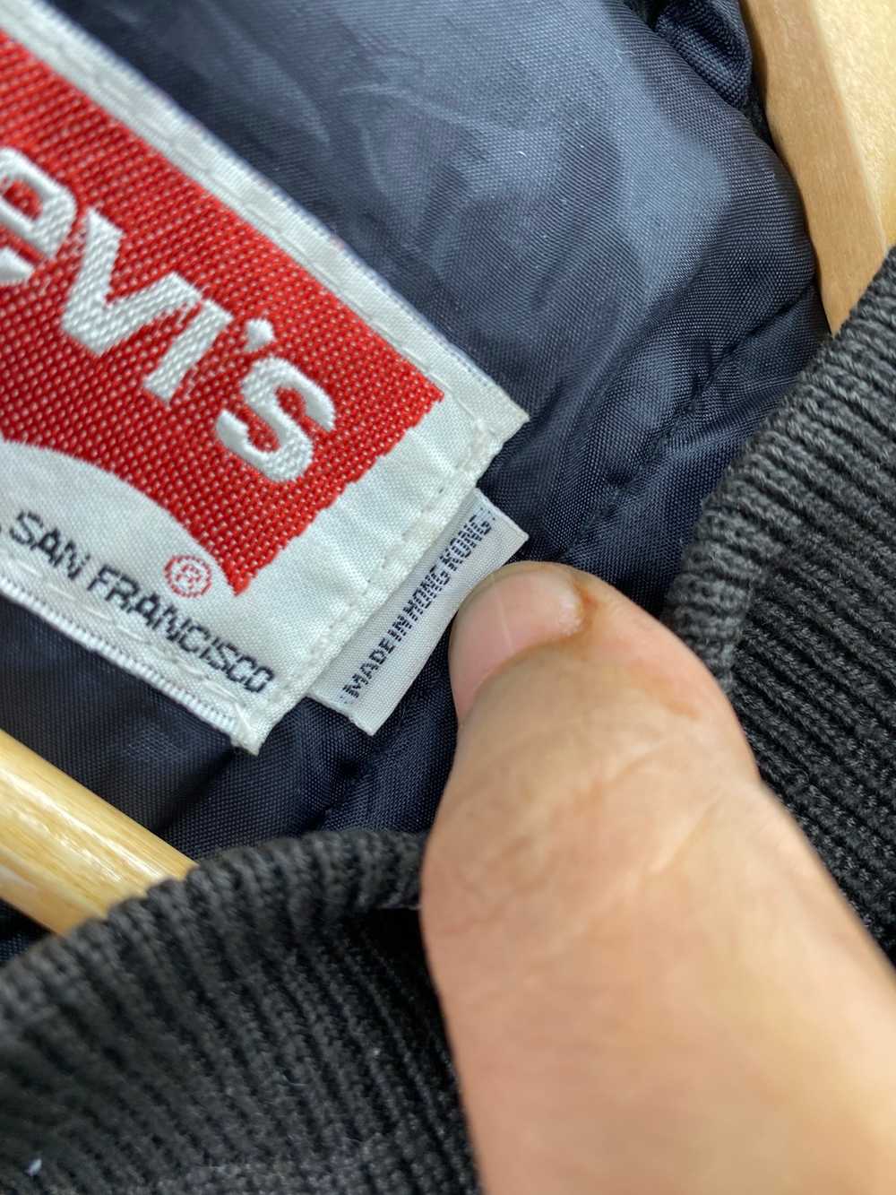 Vintage - ‼️OFFER‼️Vintage Levi’s Hoodie Nylon Ja… - image 5