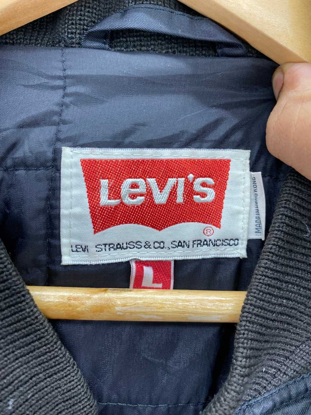 Vintage - ‼️OFFER‼️Vintage Levi’s Hoodie Nylon Ja… - image 6