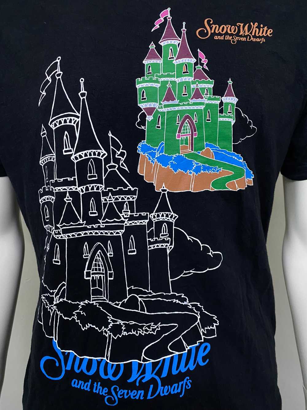 UNIQLO x UNDERCOVER x DISNEY TEE T-SHIRT - image 3