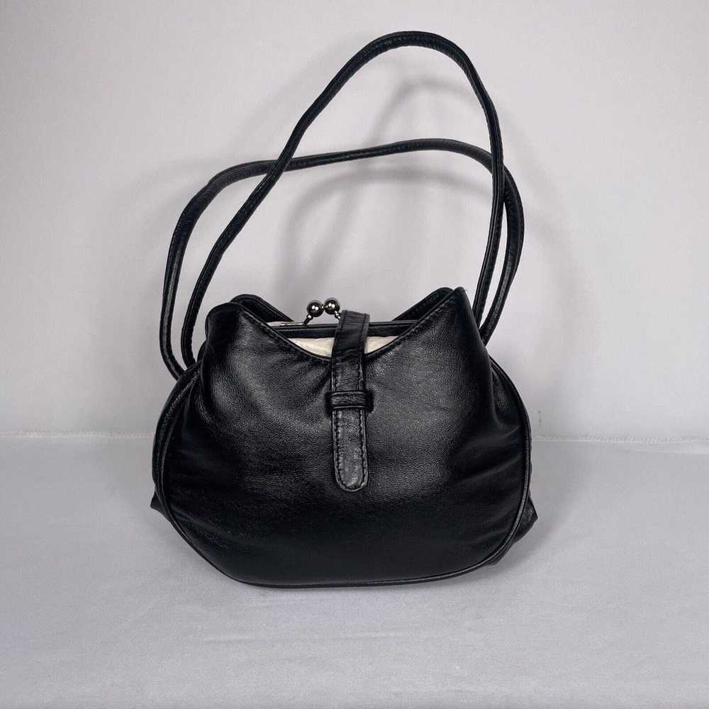 Vintage Wilsons Leather Maxima Purse Handbag Abou… - image 1