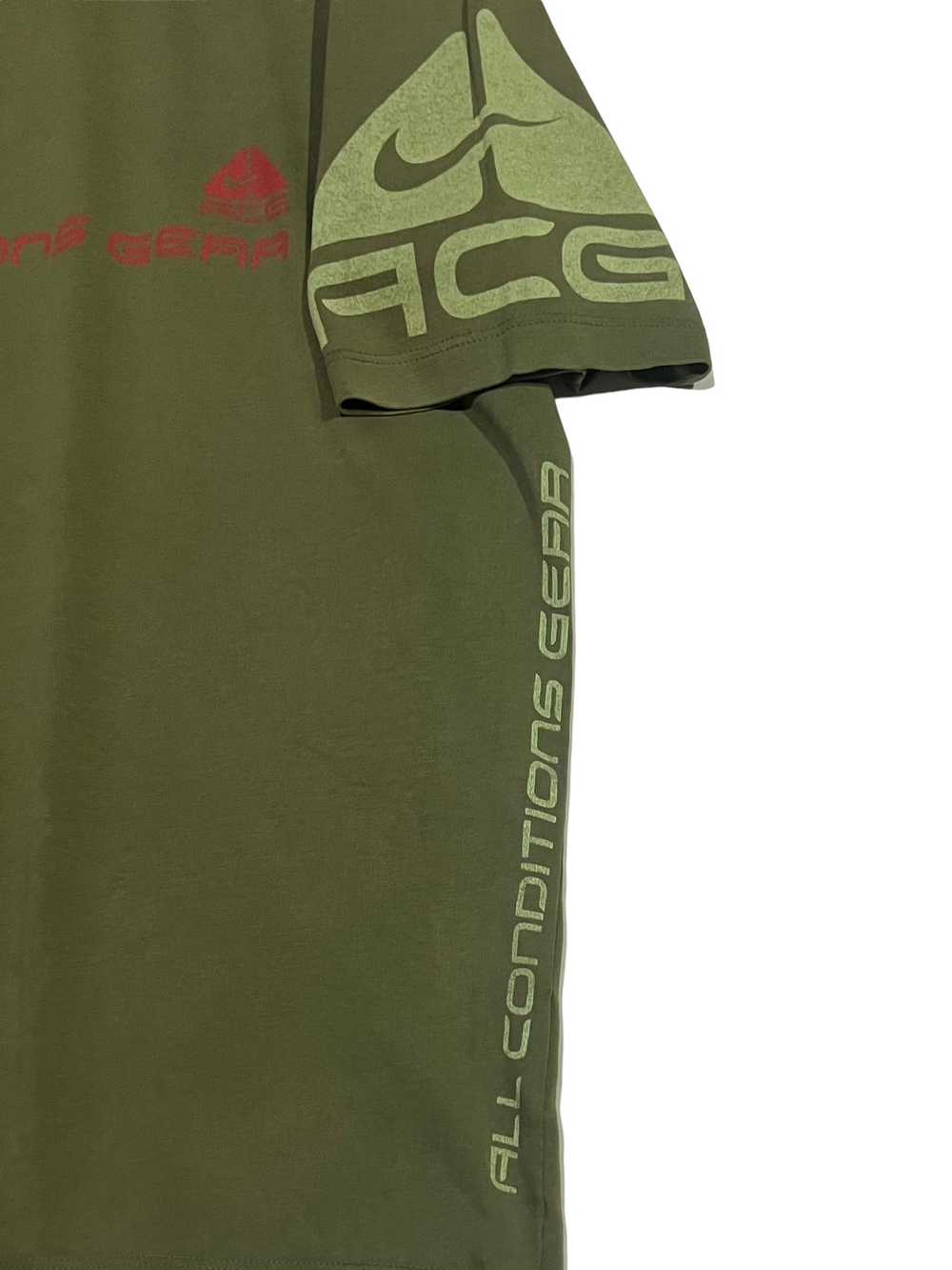 VINTAGE 90s NIKE ACG BIG SPELLOUT & LOGO AT SLEEVE - image 7