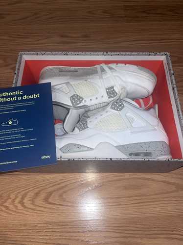 Jordan Brand × Nike Retro Jordan 4 Oreo 2021