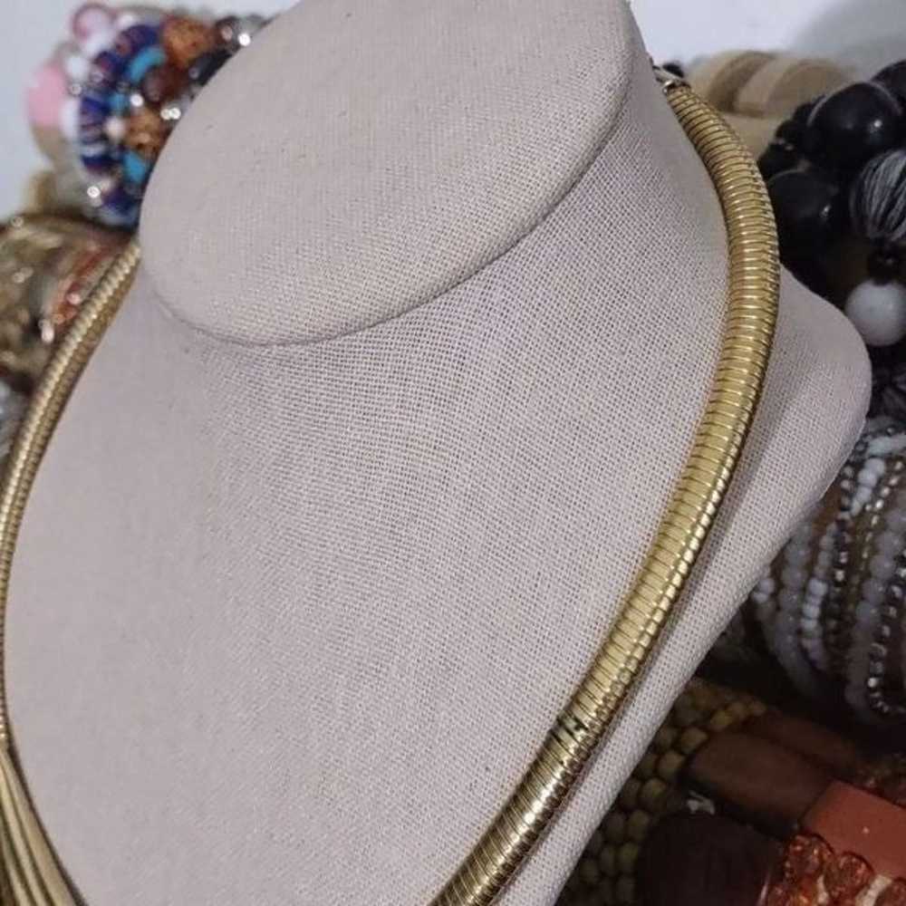 586 Women's Vintage Gold Omega Chain Collar Neckl… - image 4