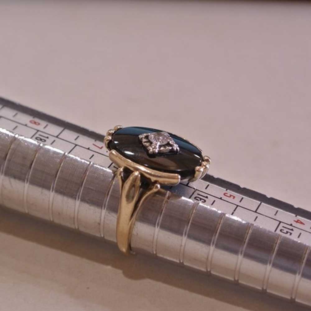 Beautiful Vintage diamond, Onyx Ring in 10k Gold.… - image 4