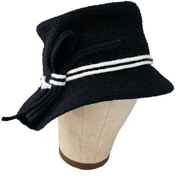 Vintage Everitt asymetrical black white winter hat