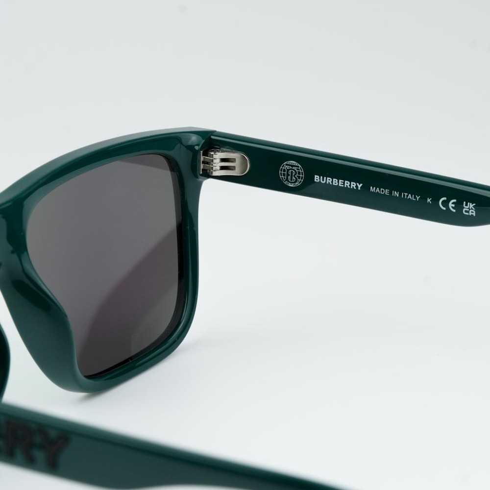 Burberry Sunglasses - image 8