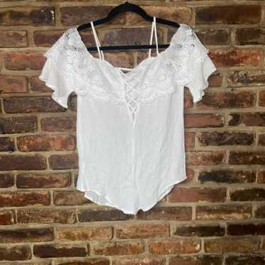 Other Charlotte Russe White Crochet Lace Cold Sho… - image 1
