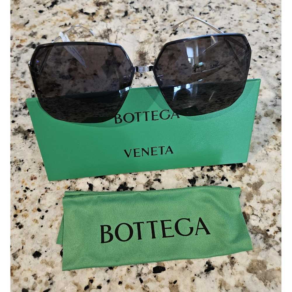 Bottega Veneta Oversized sunglasses - image 4