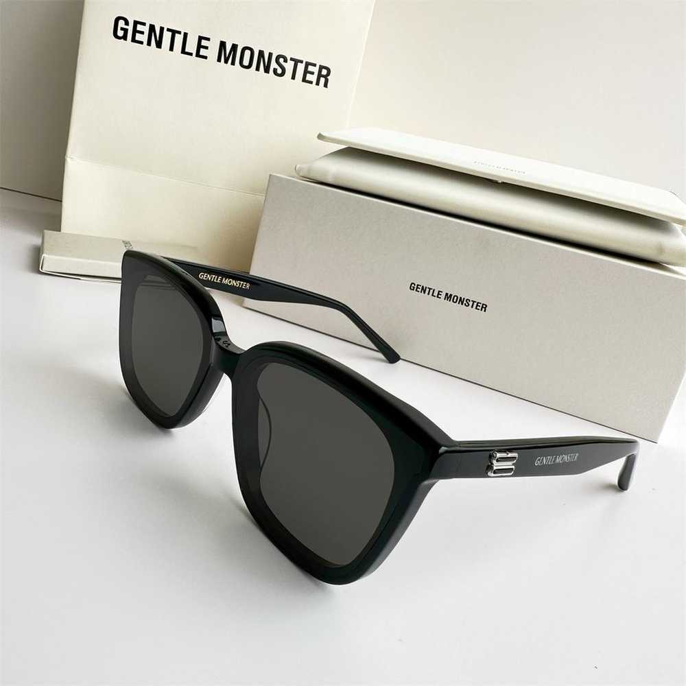 Gentle Monster Sunglasses - image 6