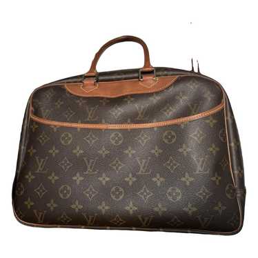 Louis Vuitton Deauville patent leather handbag