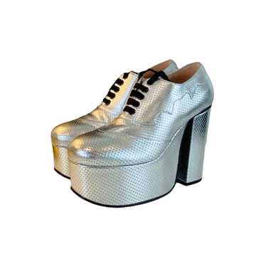 Gucci Gucci Metallic Silver Platform Heels