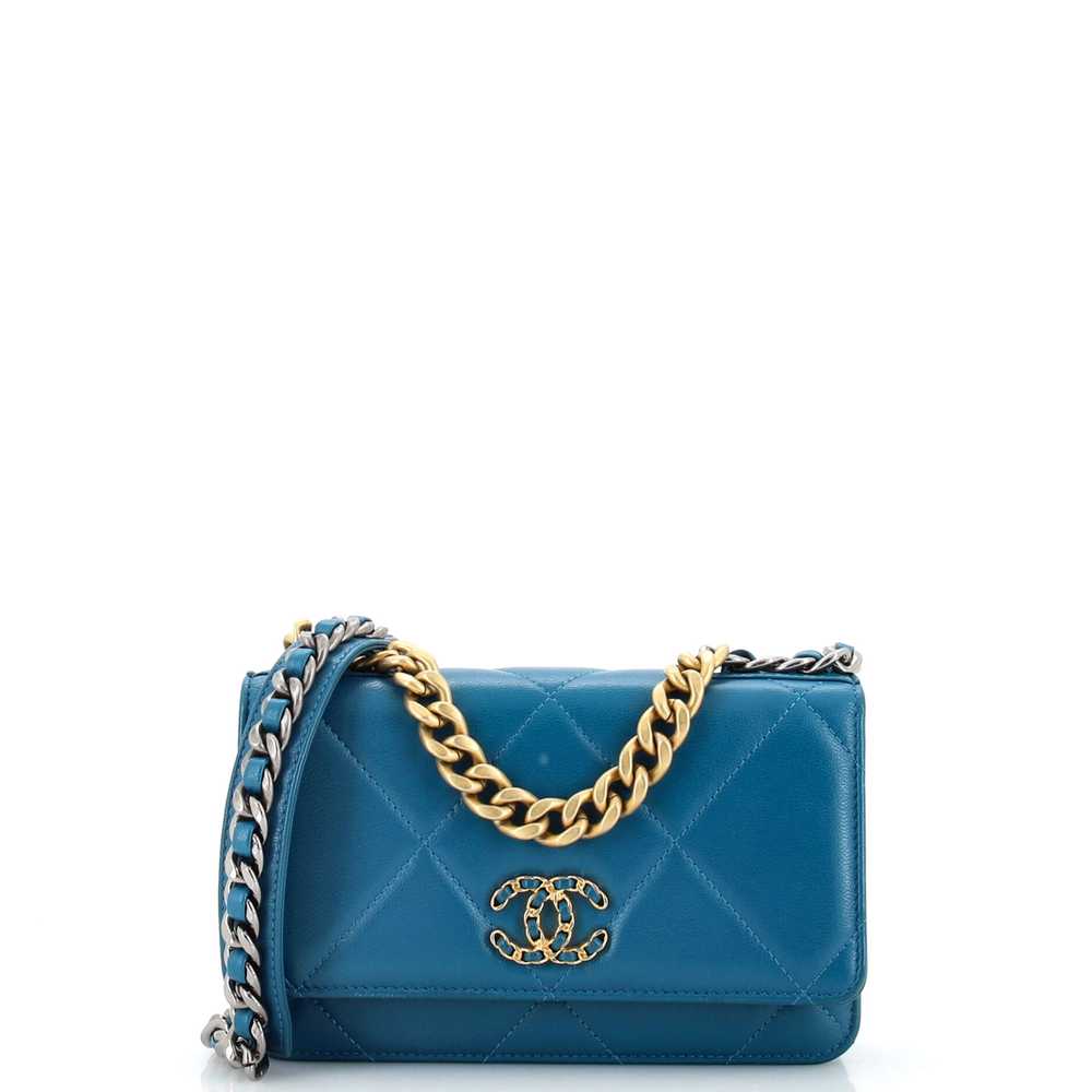 CHANEL 19 Wallet on Chain Quilted Goatskin - image 1