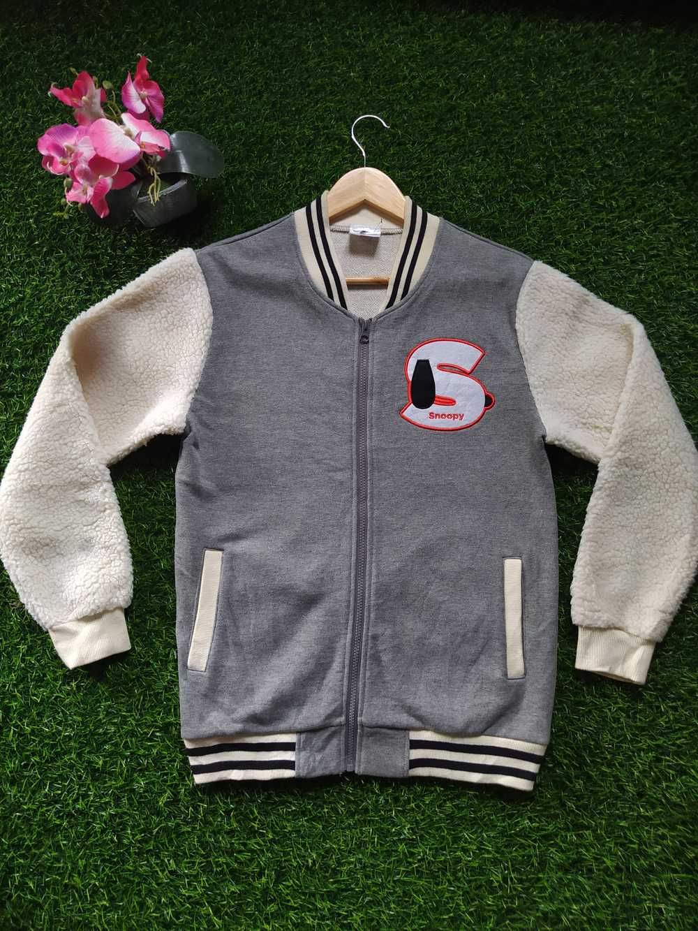 Vintage - Snoopy Varsity Sherpa Style - image 1