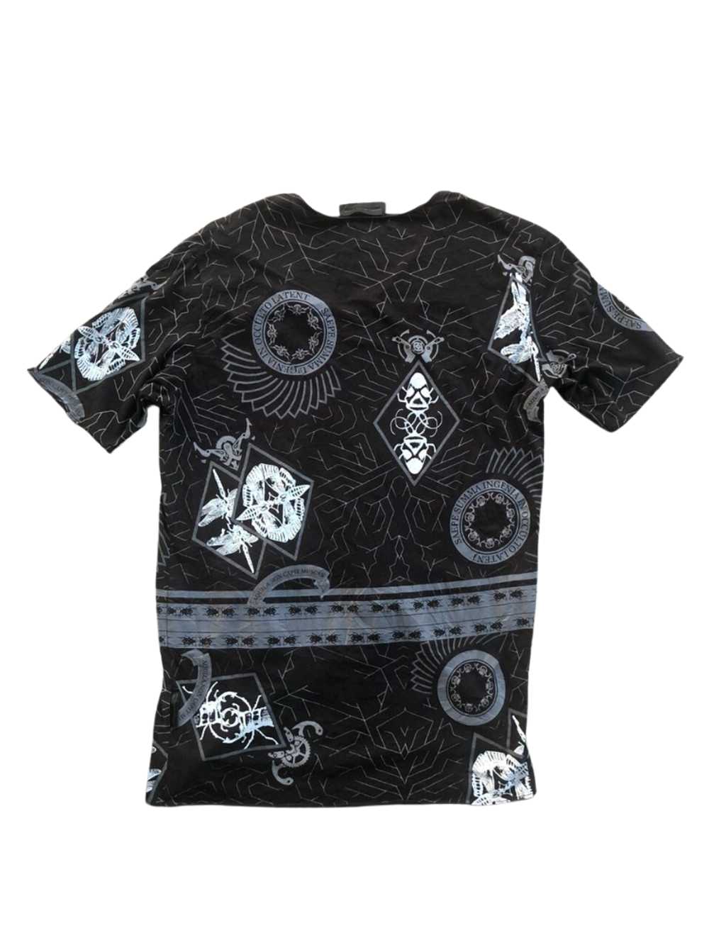 Diesel Black Gold Art AOP Luxury V-neck Tee - image 2