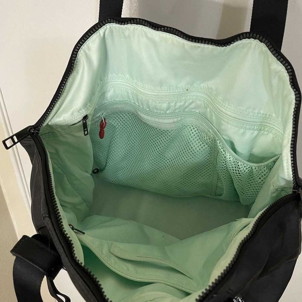 Lululemon Free to Be Bag yoga gym zip tote bag in… - image 8