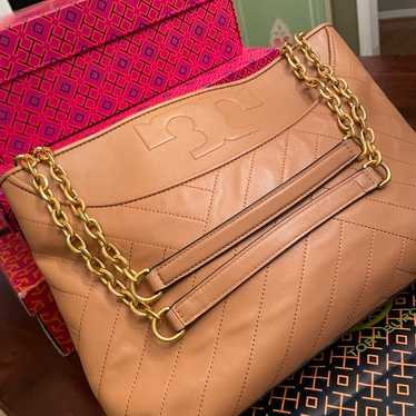 Tory Burch  Carmel tan quilted logo bag large - image 1