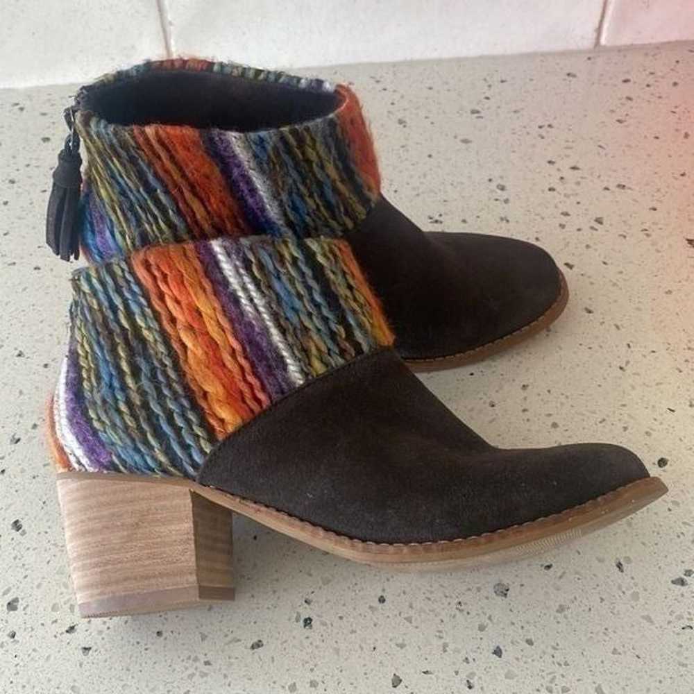 Toms Leila Ankle Boot Booties Chocolate Suede Tex… - image 3