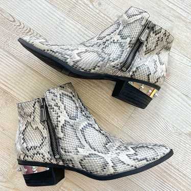 Circus by Sam Edelman Highland Western Spiked Ankl