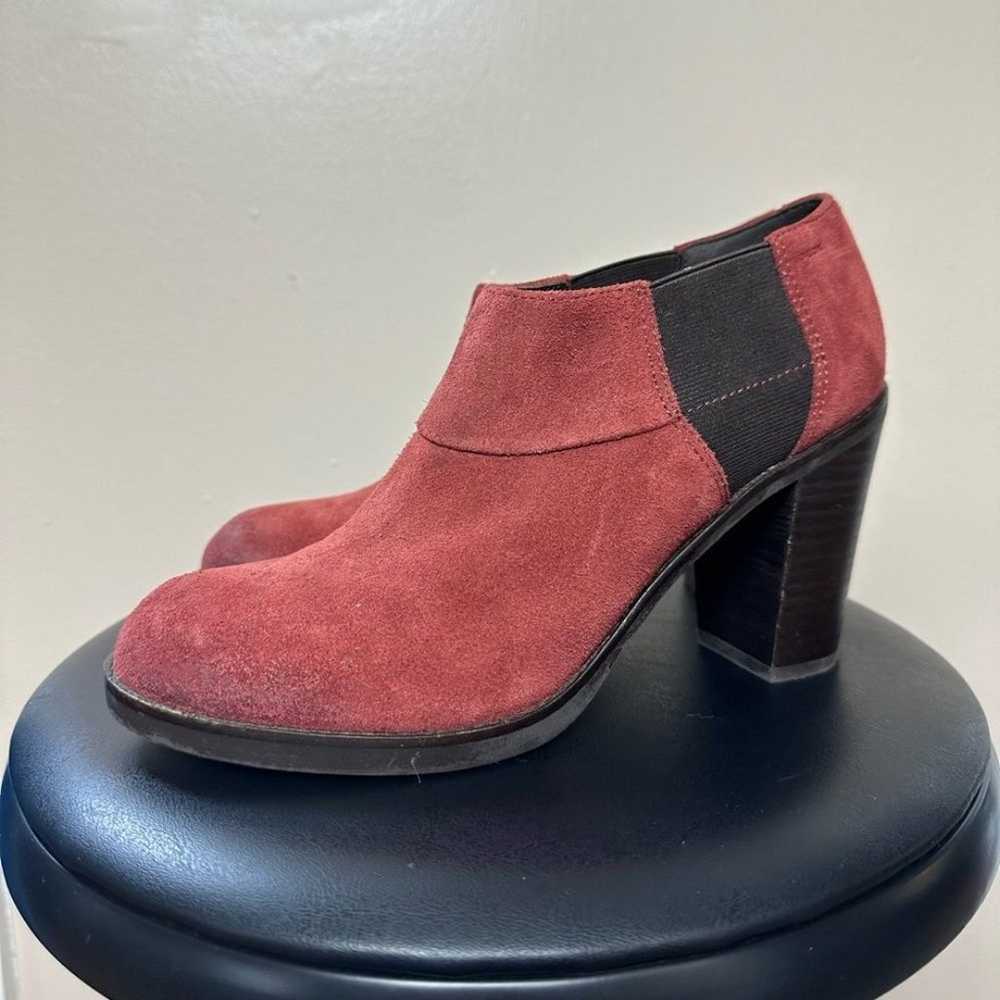 SALE! Red Geox Suede Stretch Bootie Size 39 EUC - image 1
